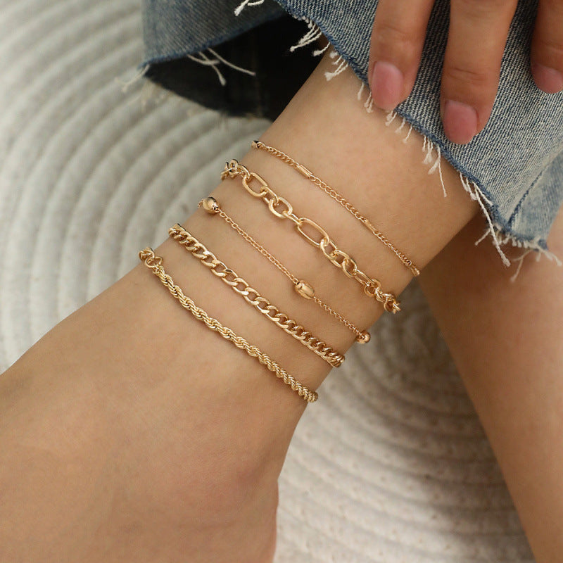 KAVIO anklets bring