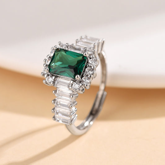 KAVIO Square Emerald Open-end Zircon Ring